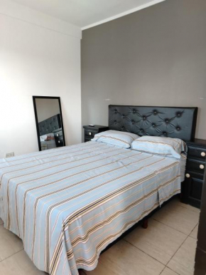 DEPARTAMENTO PARA DOS PERSONAS EN ZONA CENTRICA